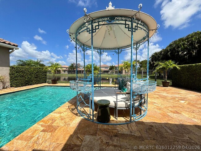 Building Photo - 8219 Calabria Lakes Drive