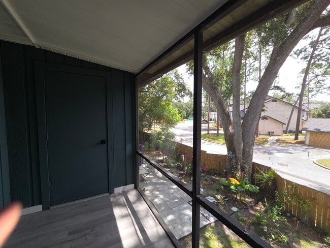 Building Photo - 1746 Foxhall Cir