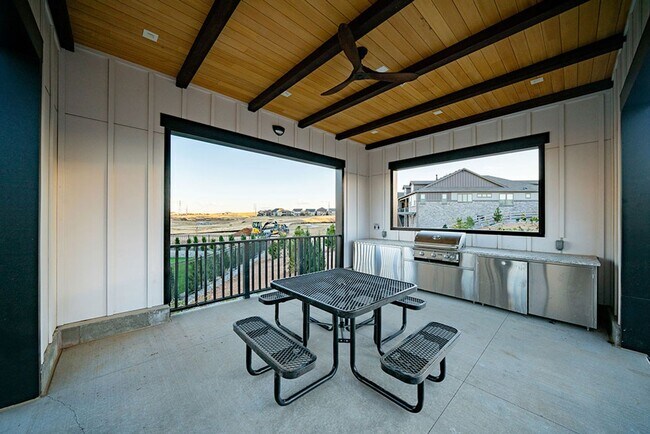 Building Photo - 8099 Mount Kataka St
