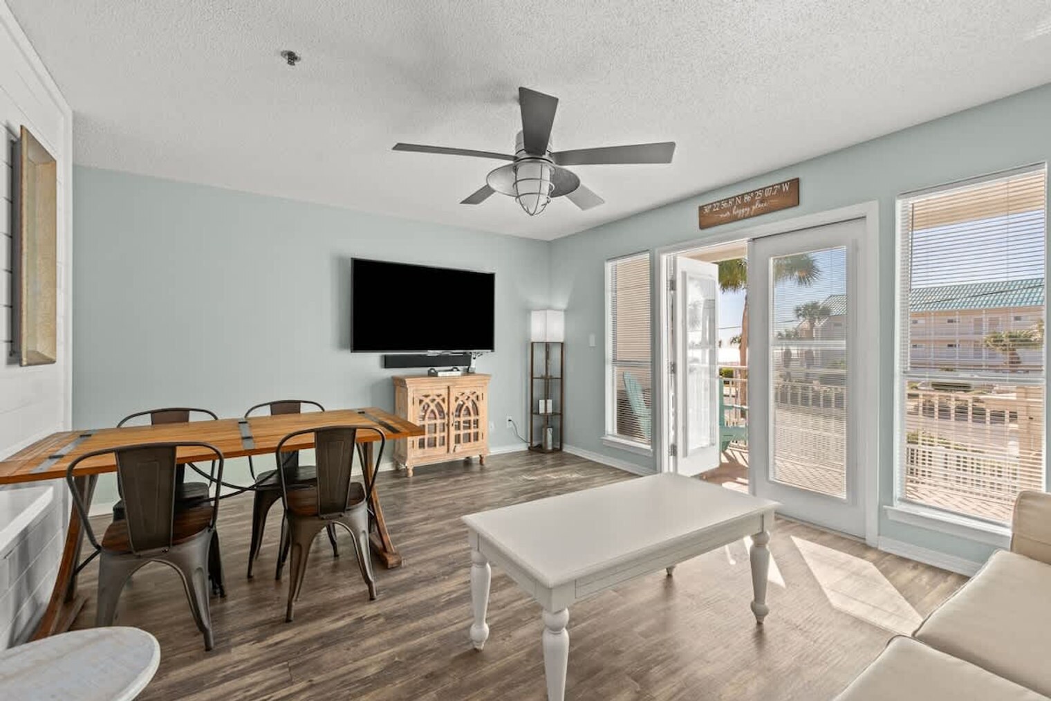 Building Photo - 3191 Scenic Hwy 98