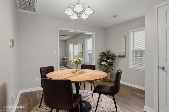 Building Photo - 720 Forbes St