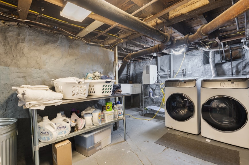 Building Photo - 29 Cottage St