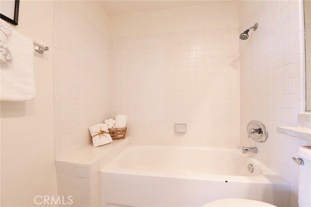 Building Photo - 26405 Mountain Grove Cir