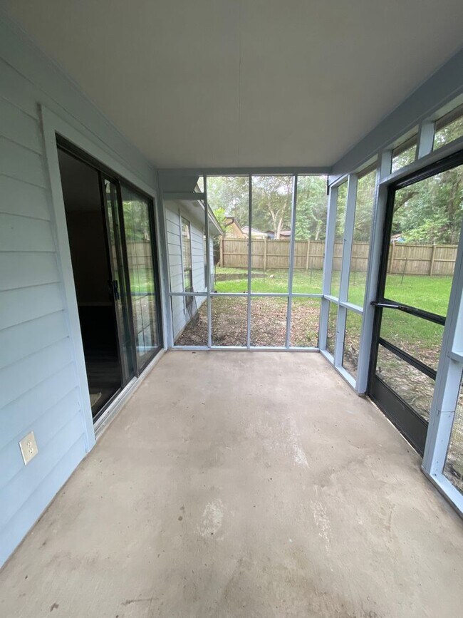 Building Photo - Spcaious home in NW Tallahassee