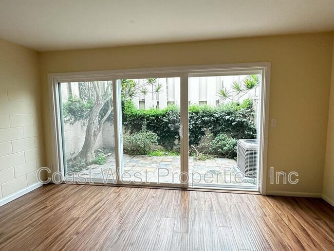 Building Photo - 2163 Mendocino Blvd