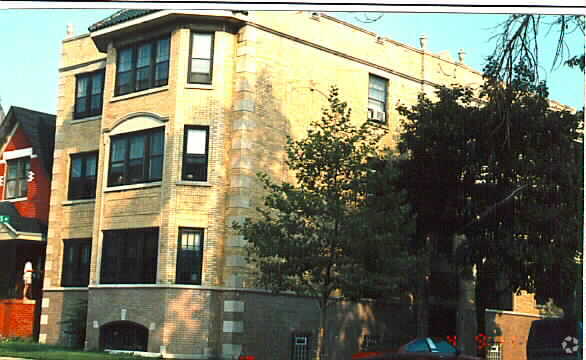 Primary Photo - 2602-2608 N St. Louis Ave