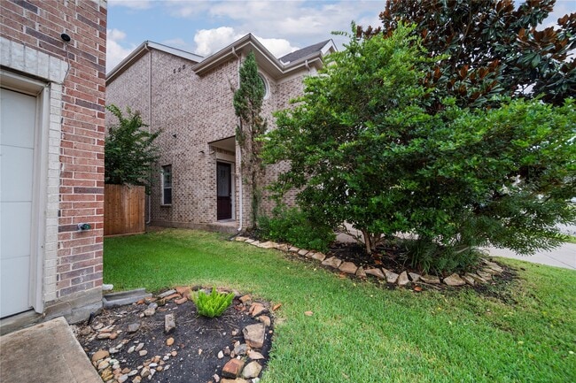 Building Photo - 14443 Basalt Ln