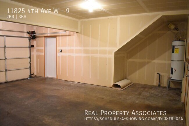 Building Photo - 11825 4th Ave W