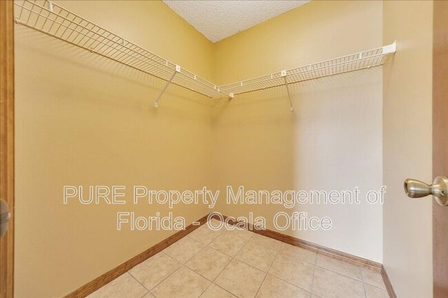Building Photo - 4331 SE 106th Pl