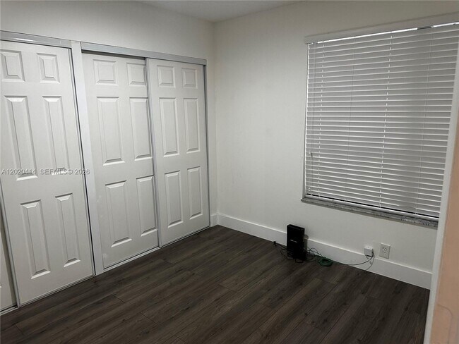 Building Photo - 13350 SW 88th Terrace