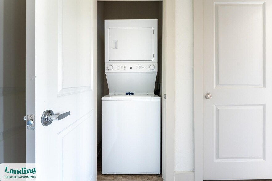 Building Photo - 655 W Marina Cove Dr