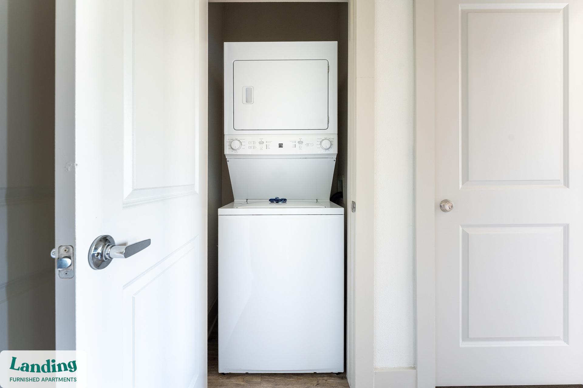 Building Photo - 655 W Marina Cove Dr