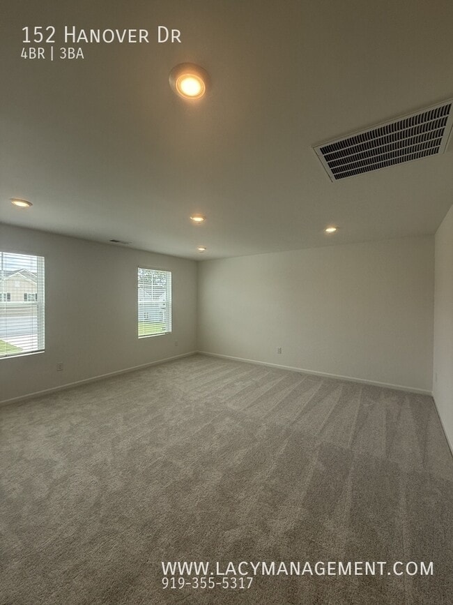 Building Photo - 152 Hanover Dr