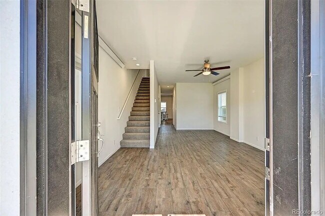 Building Photo - Charming 3-Bed, 3-Bath Home in The Farm – ...