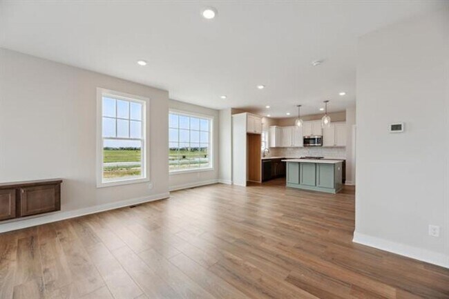 Building Photo - Brand new 3BR /2.5BA Home - Available now!