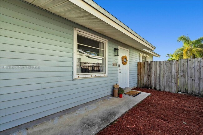 Building Photo - 17350 SW 302nd St