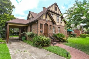 Building Photo - 1451 Watson St