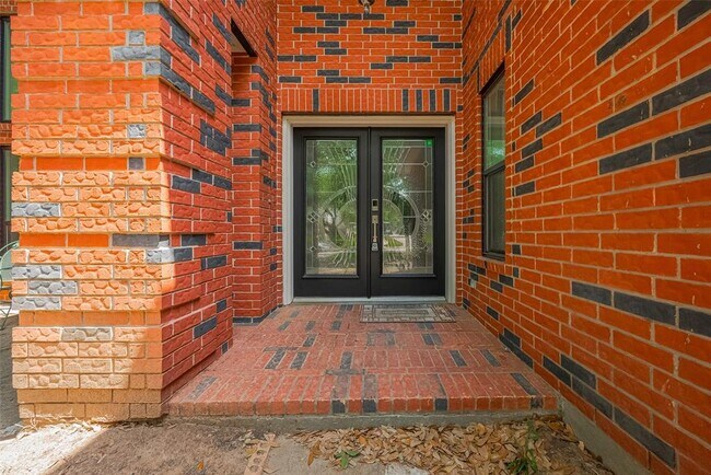 Building Photo - 6503 Taimer Ct