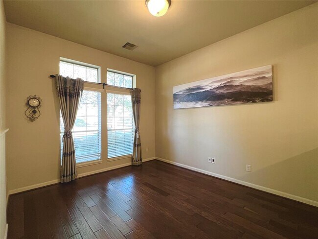 Building Photo - 26203 Ginger Gables Ln