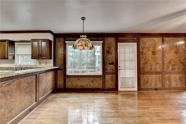 Building Photo - 478 Guilford Cir