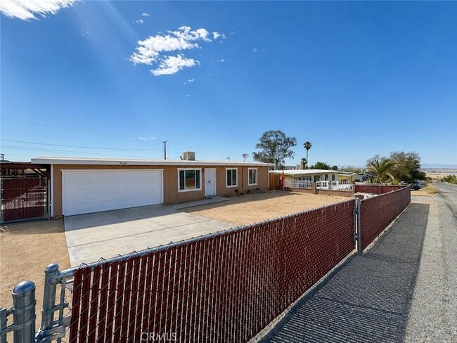 Building Photo - 6848 Quail Spring Ave