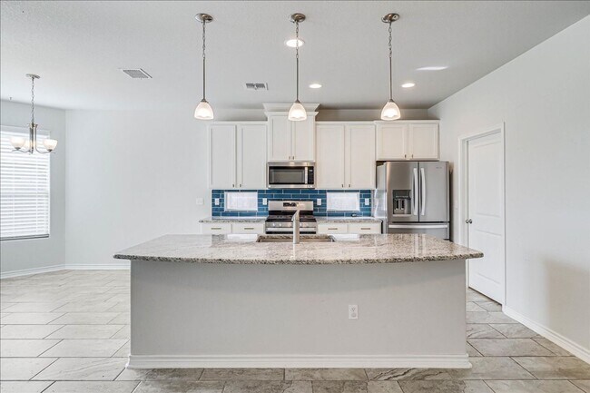 Building Photo - 8010 Calma St