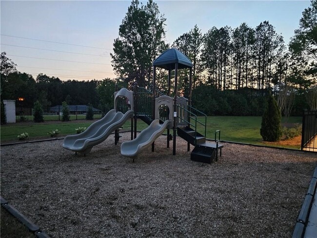 Building Photo - 2859 Beacon Cove