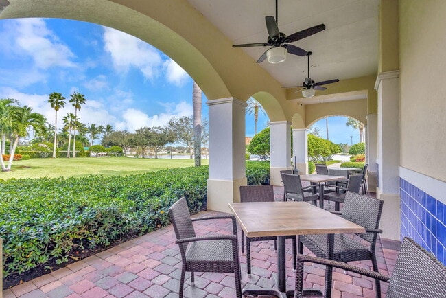 Building Photo - 8148 Montserrat Pl