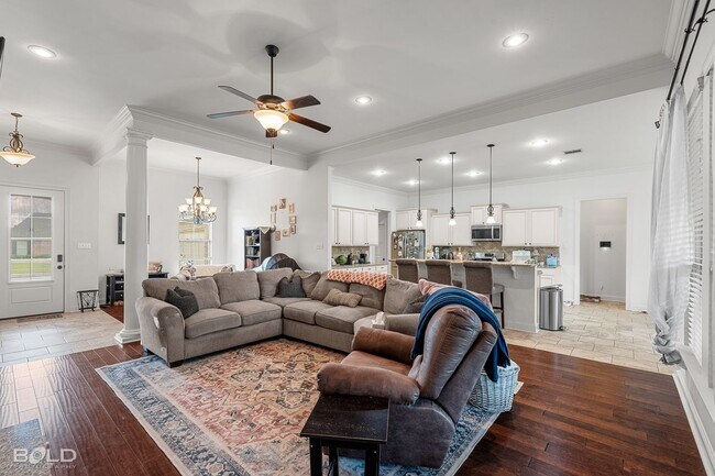 Primary Photo - Gorgeous Home For Rent!!