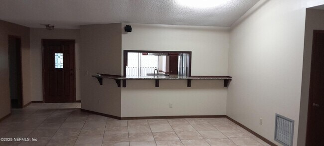 Building Photo - 3119 Marrano Dr