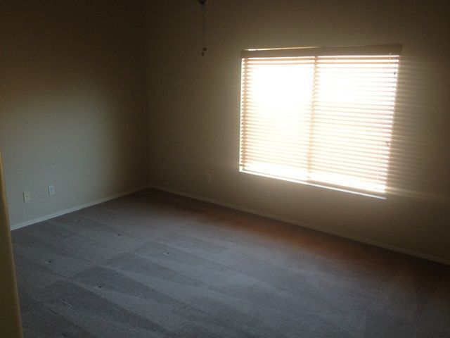 Building Photo - 17190 W Desert Ln