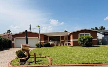 Building Photo - 7211 Biltmore Blvd