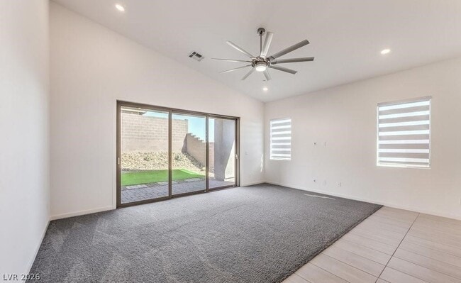 Building Photo - 11836 Star Grass Ave