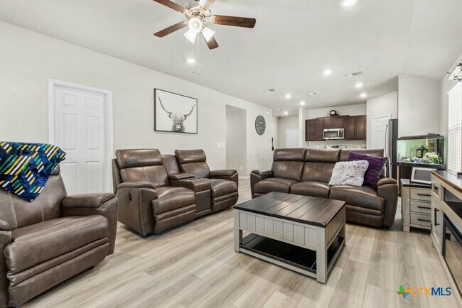 Building Photo - 2522 Merganser Dr
