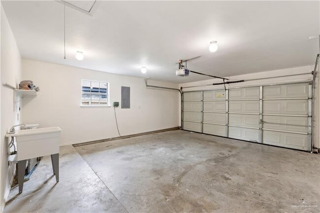 Building Photo - 4405 North 27th Street
