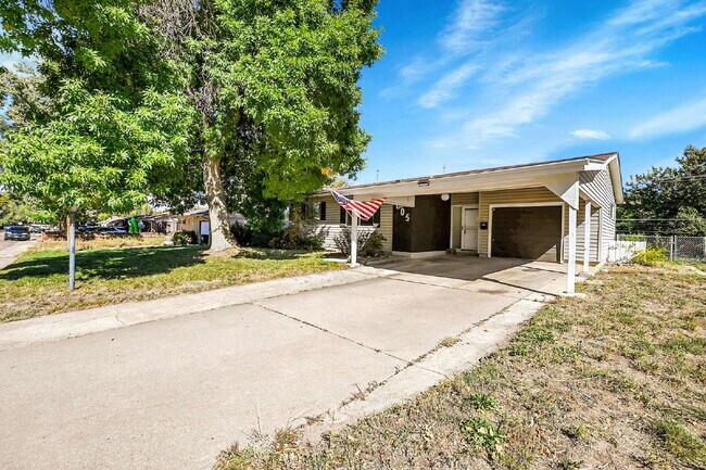 Primary Photo - $2,295.00 - 3 Bedrooms, 2 Bathrooms, Singl...