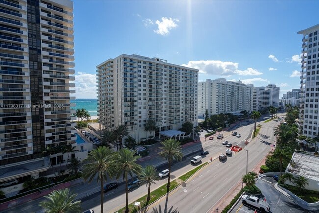 Building Photo - 5700 Collins Ave