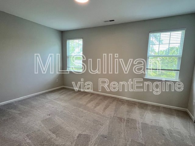 Building Photo - 1105 Commack Dr