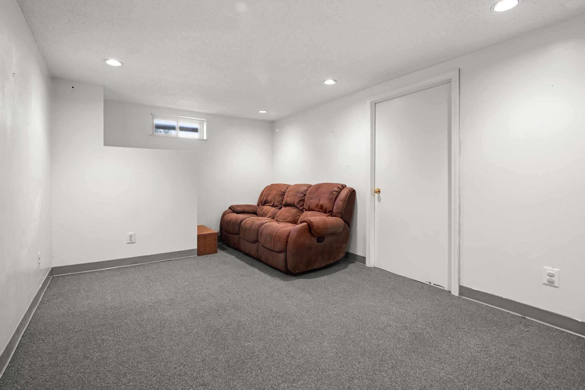 Building Photo - 89 Campbell Ave