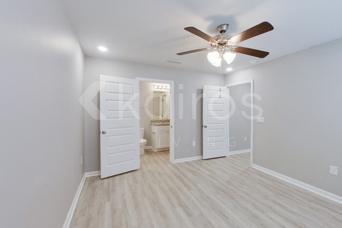 Building Photo - 4758 Malay Cir