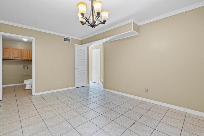 Building Photo - THE COMMONS AT SPRINGHILL