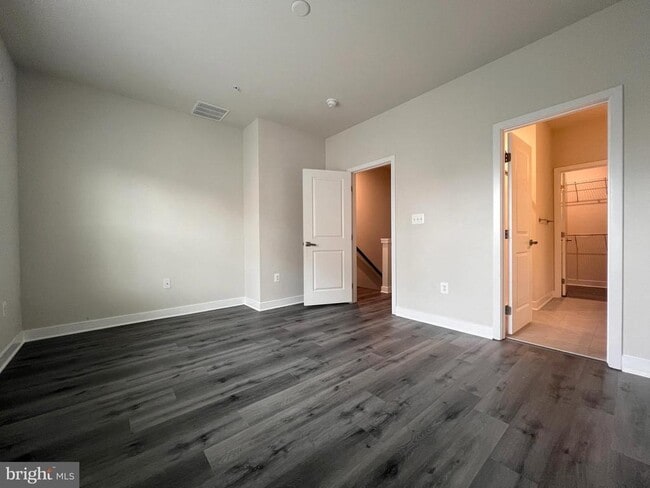 Building Photo - 4653 Towne Park Rd