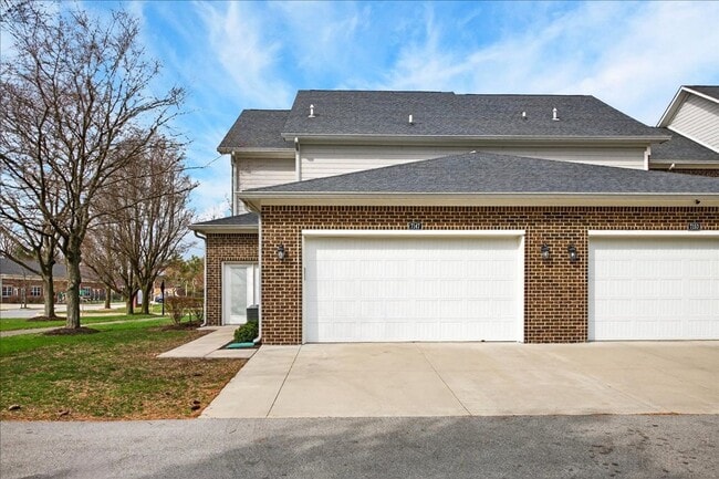 Building Photo - 7147 Governor's Row - $2,449/mo.