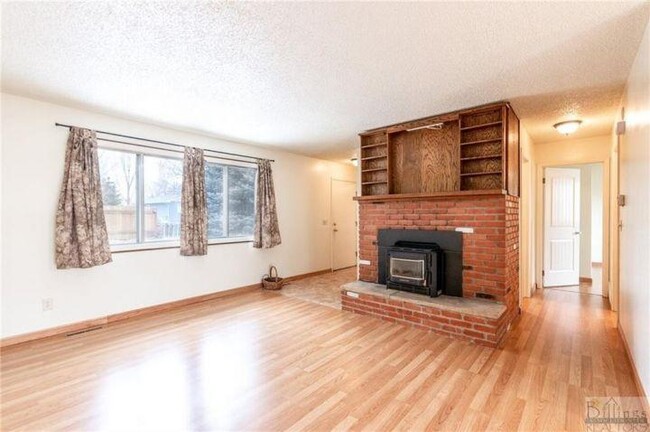 Building Photo - 2 bedroom in Billings MT 59105