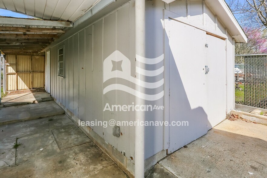 Building Photo - 4617 Chandler St