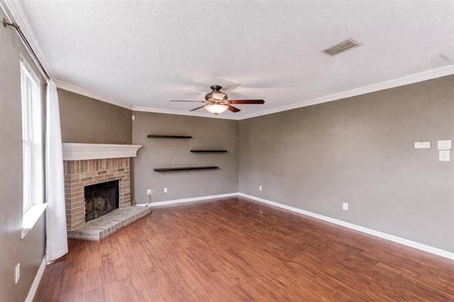 Building Photo - 3601 McClintick Rd