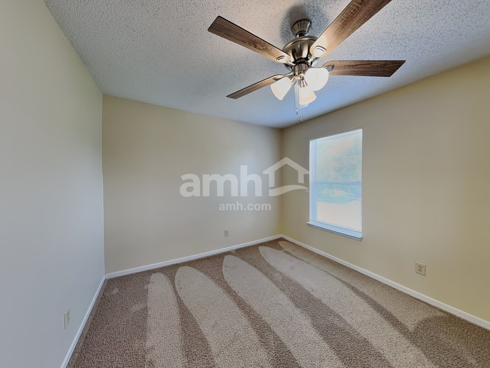 Building Photo - 1722 Brassica Way