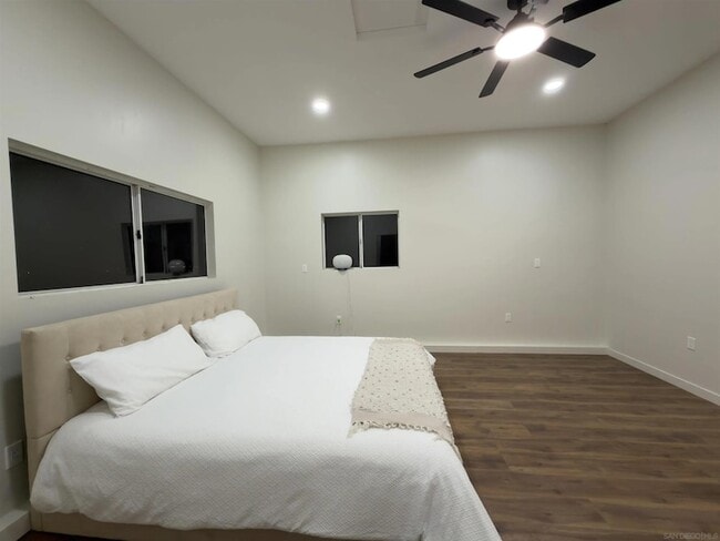 Building Photo - 2062 Valley Rim Rd