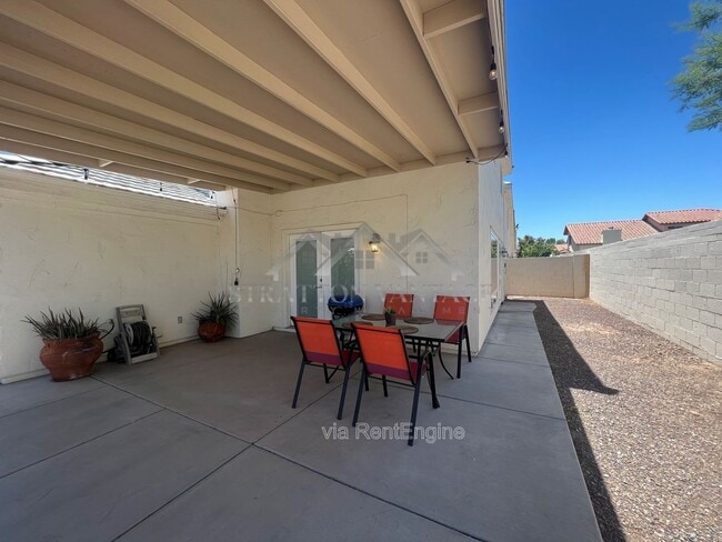 Building Photo - 3402 W Frankfurt Dr