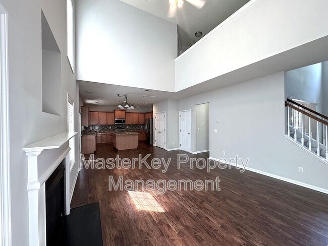 Building Photo - 204 Straywhite Ave